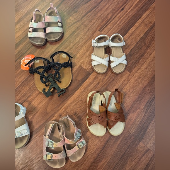 Lot of girls sandals - Picture 3 of 3